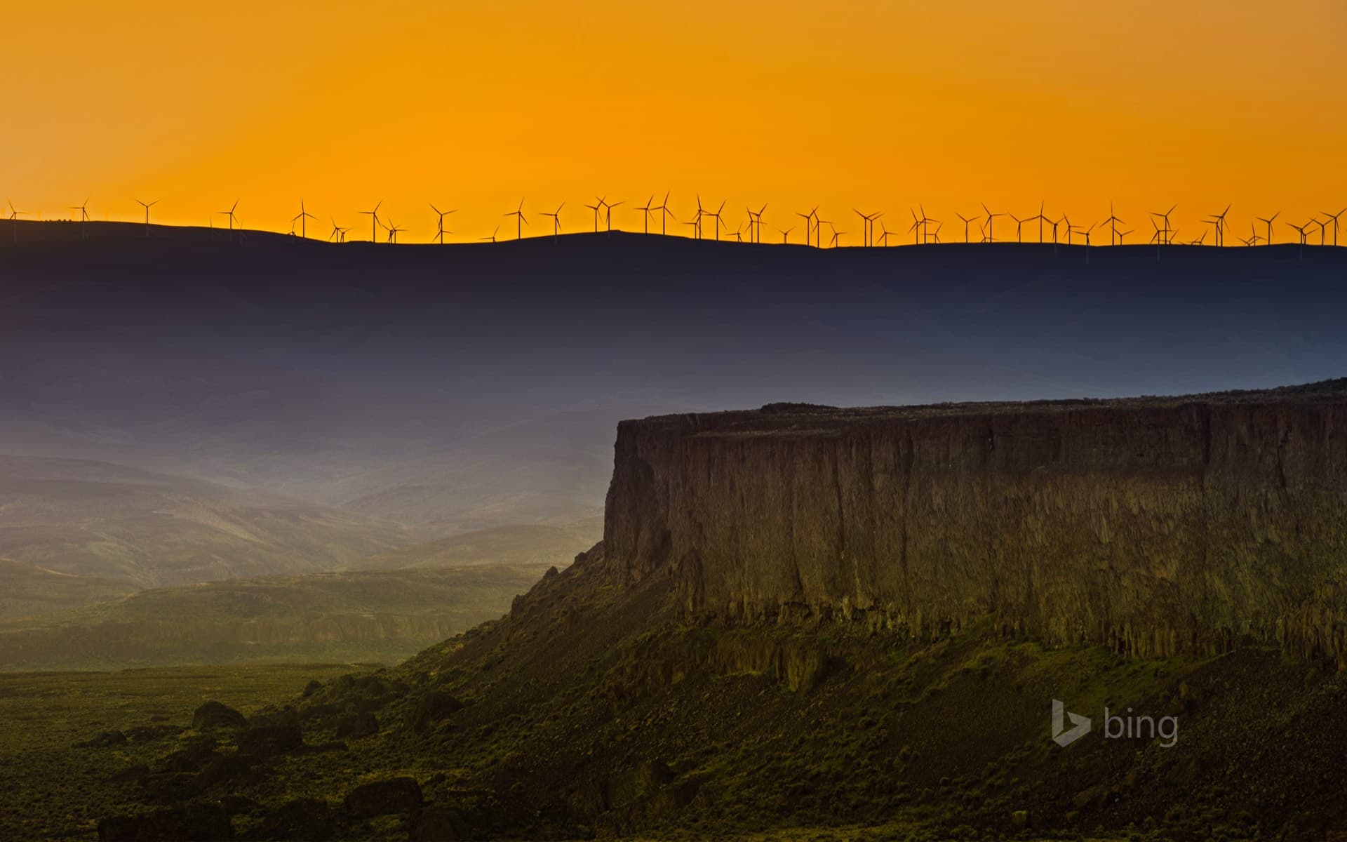 Bing Wallpaper: Wild Horse Wind and Solar Facility on Whiskey Dick Mountain, Washington