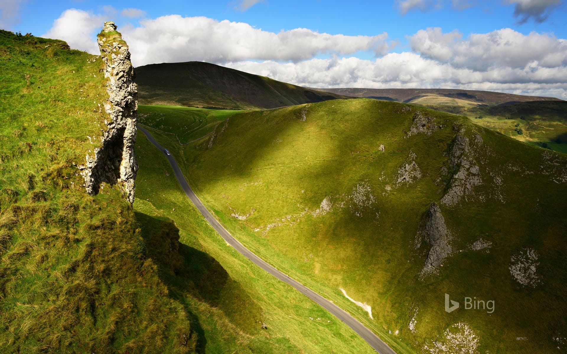 Bing Wallpaper: Winnats Pass in the Peak District of Derbyshire, England