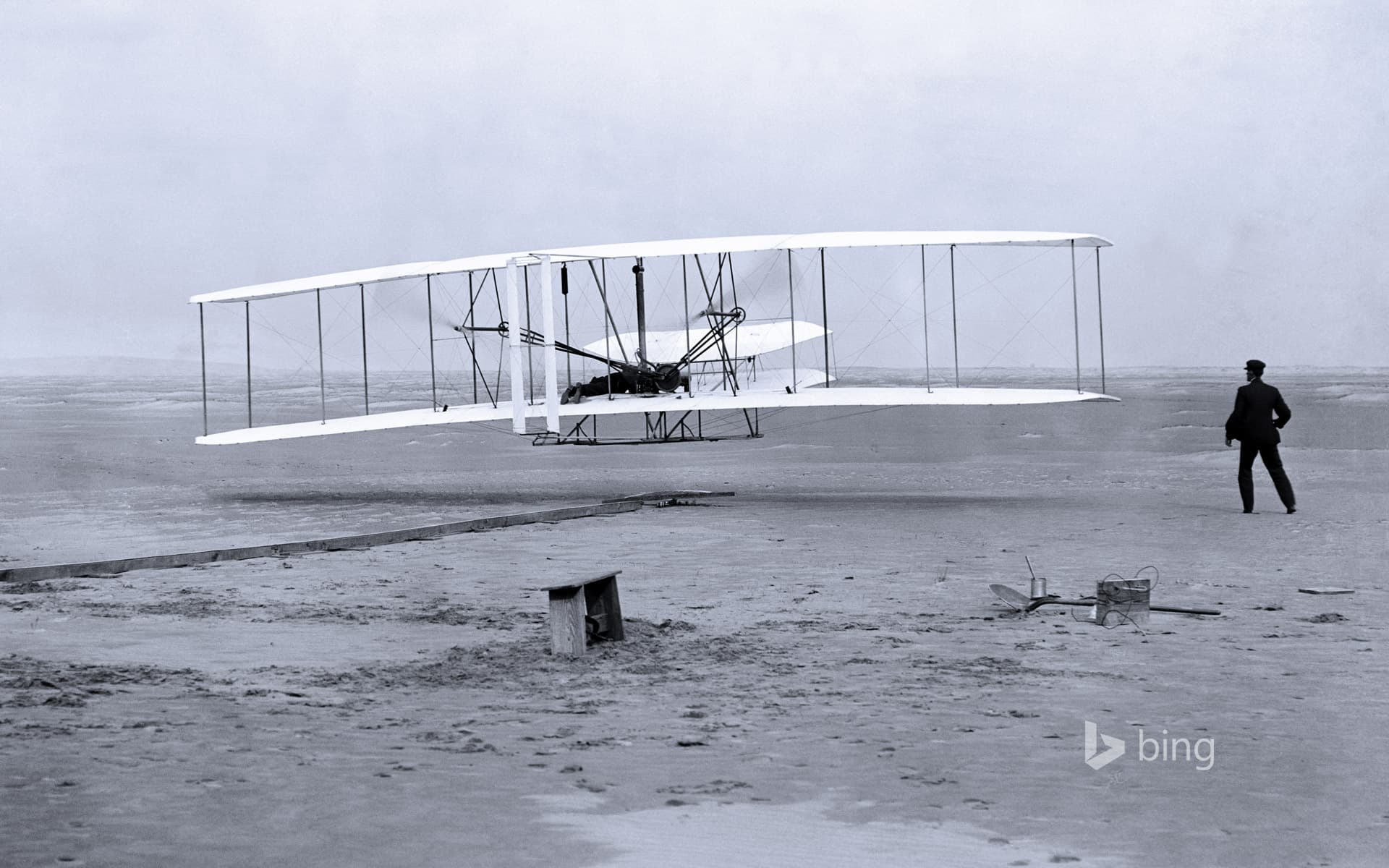Bing Wallpaper: Wright brothers’ first airplane flight in 1903