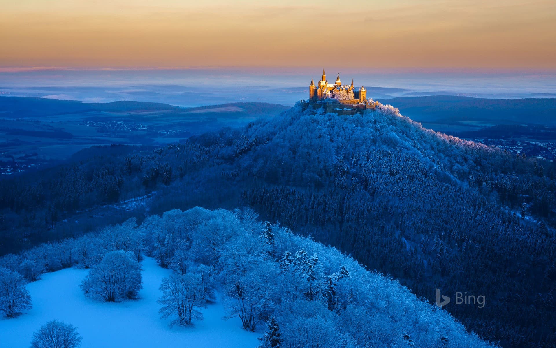Bing Wallpaper: Hohenzollern Castle near Stuttgart, Germany