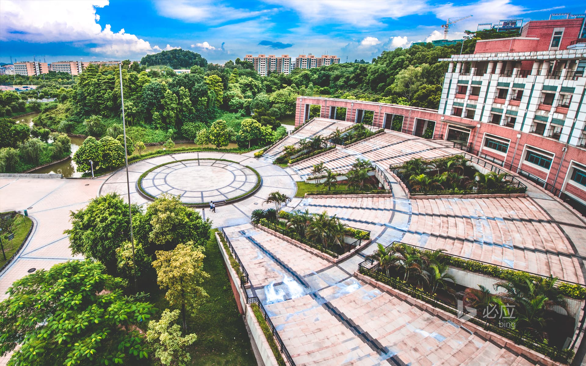 Bing Wallpaper: Engineering College Plaza, East Campus, Sun Yat-sen University, Guangzhou
