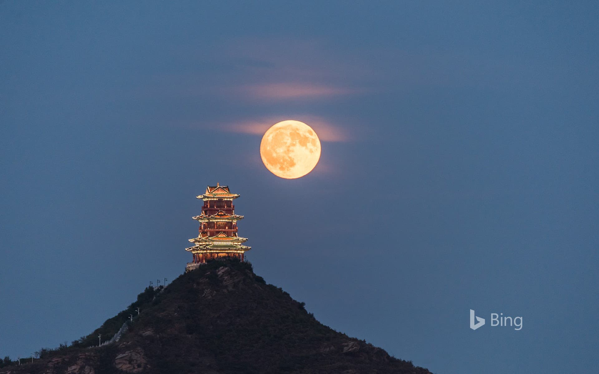 Bing Wallpaper: [Mid-Autumn Festival Today]